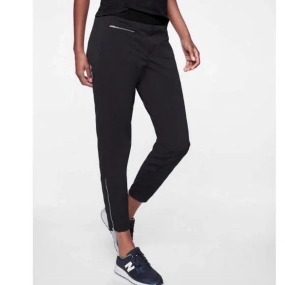 Athleta Mod Trekki Zipper Crop Pant sz 14